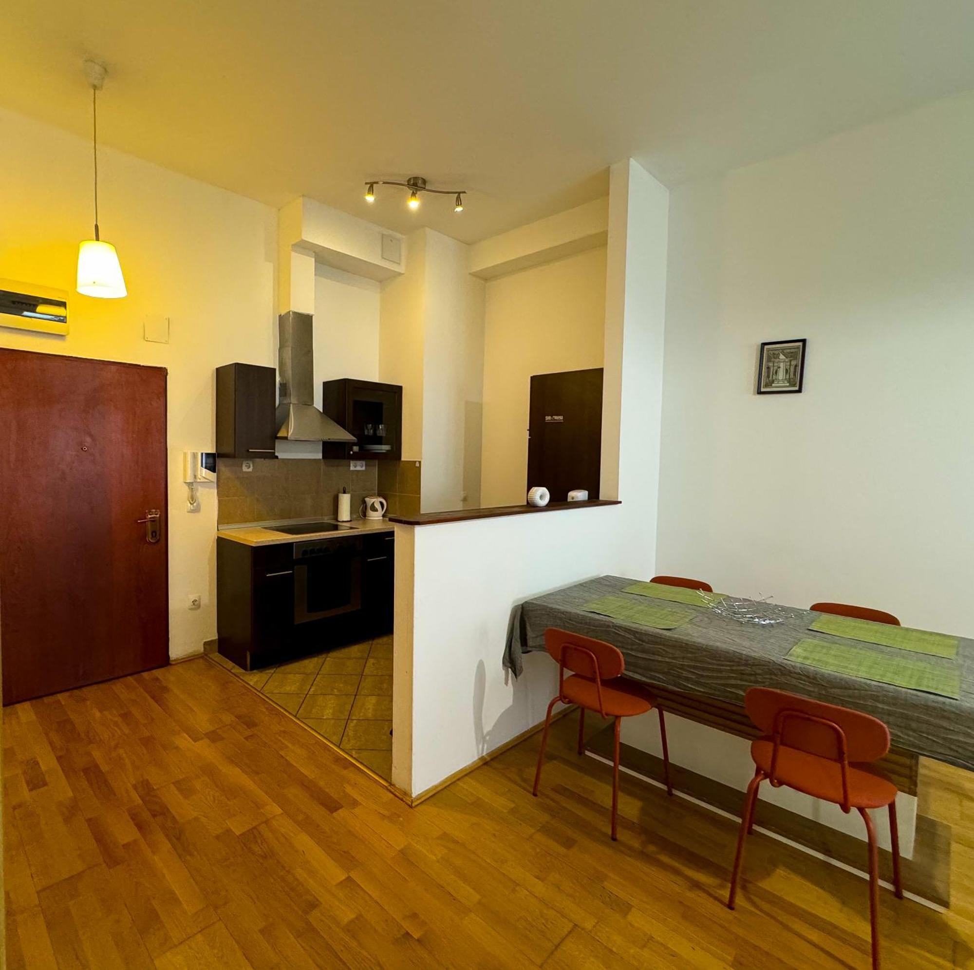 Downtown Family Apartments Будапешт Номер фото